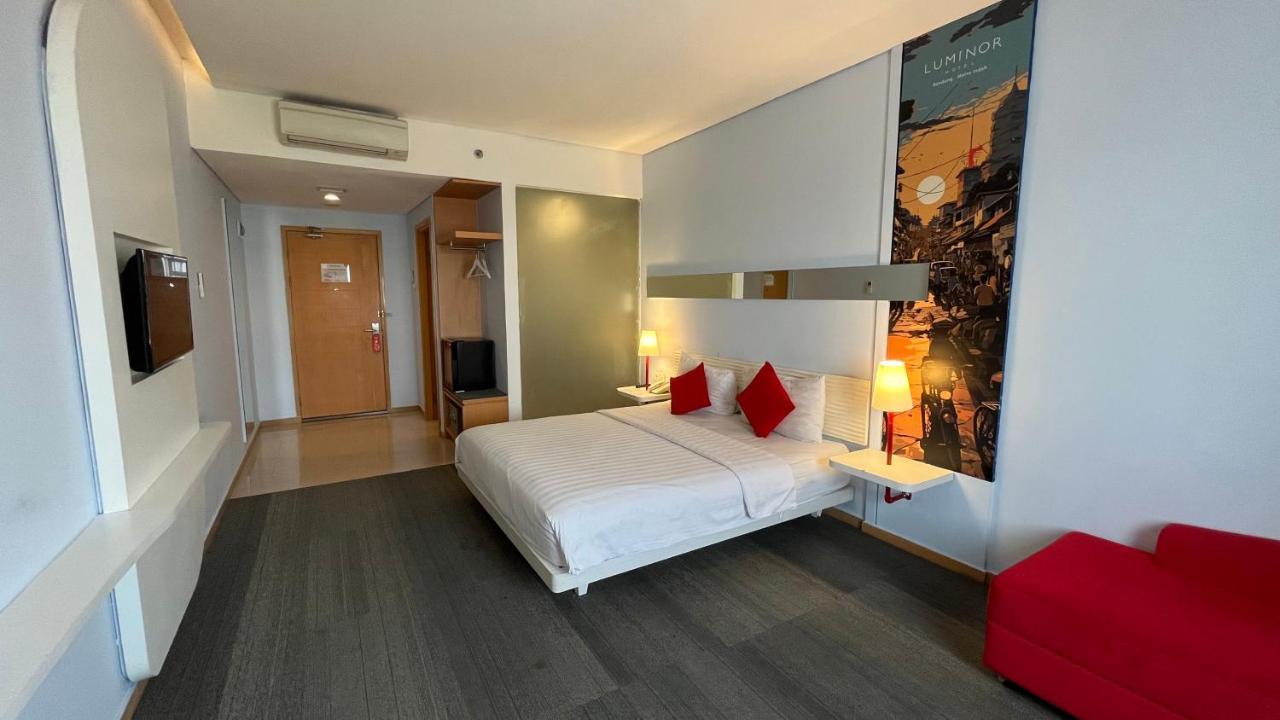 Luminor Hotel Metro Indah - Bandung By Wh Cicadas Экстерьер фото